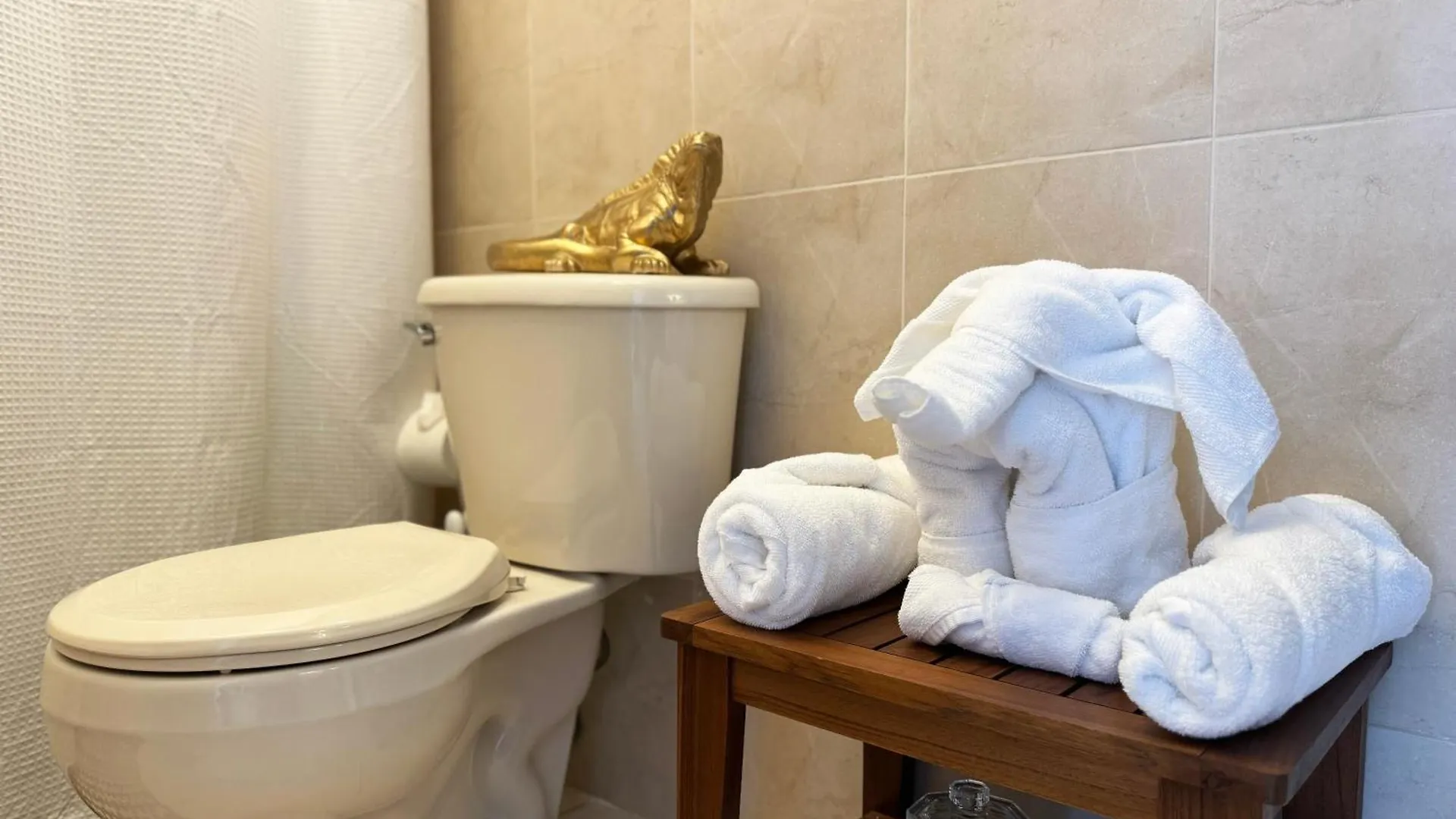 Ocean Luxe In Paradise - Les Chambres Des Dieux Rincon Apartment